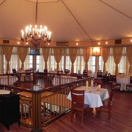 קלרשי Hestia Hotel מראה חיצוני תמונה