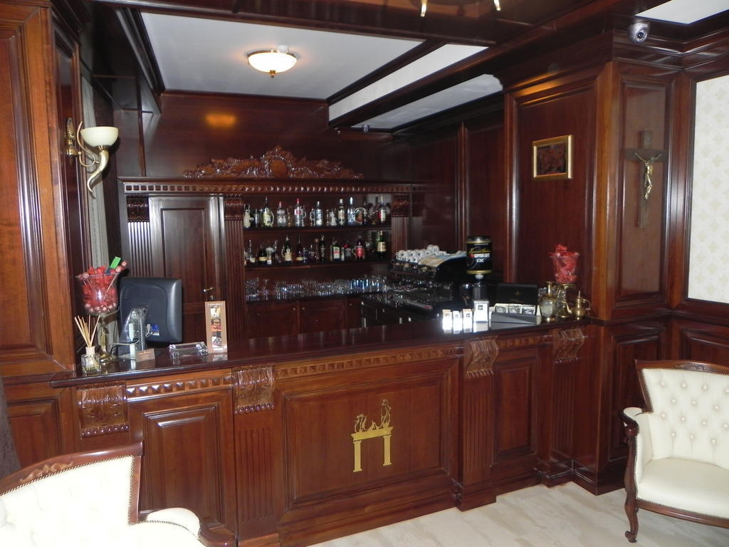 קלרשי Hestia Hotel מראה חיצוני תמונה